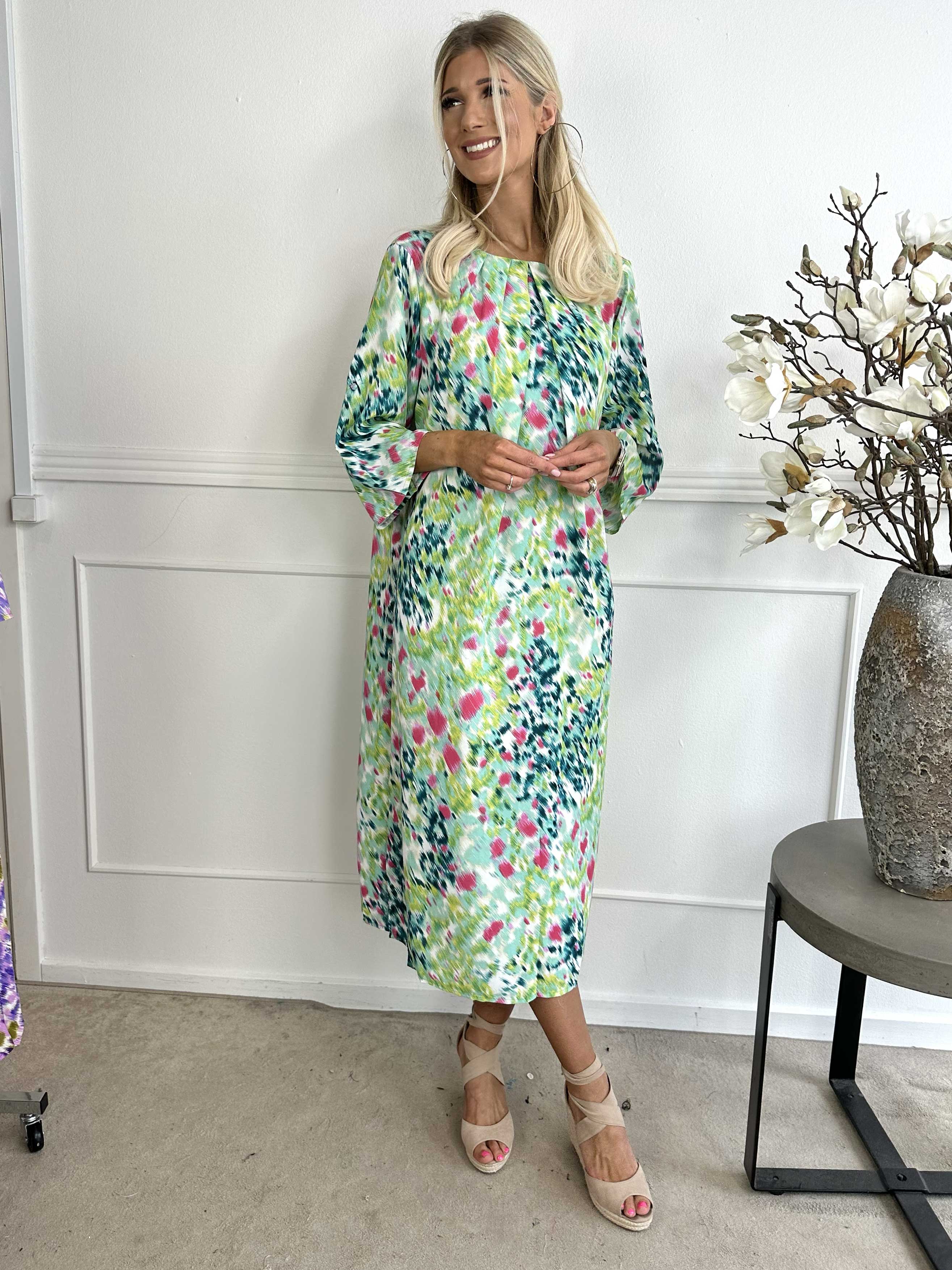 Gigi - Mångfärgad mönstrad tunikaklänning